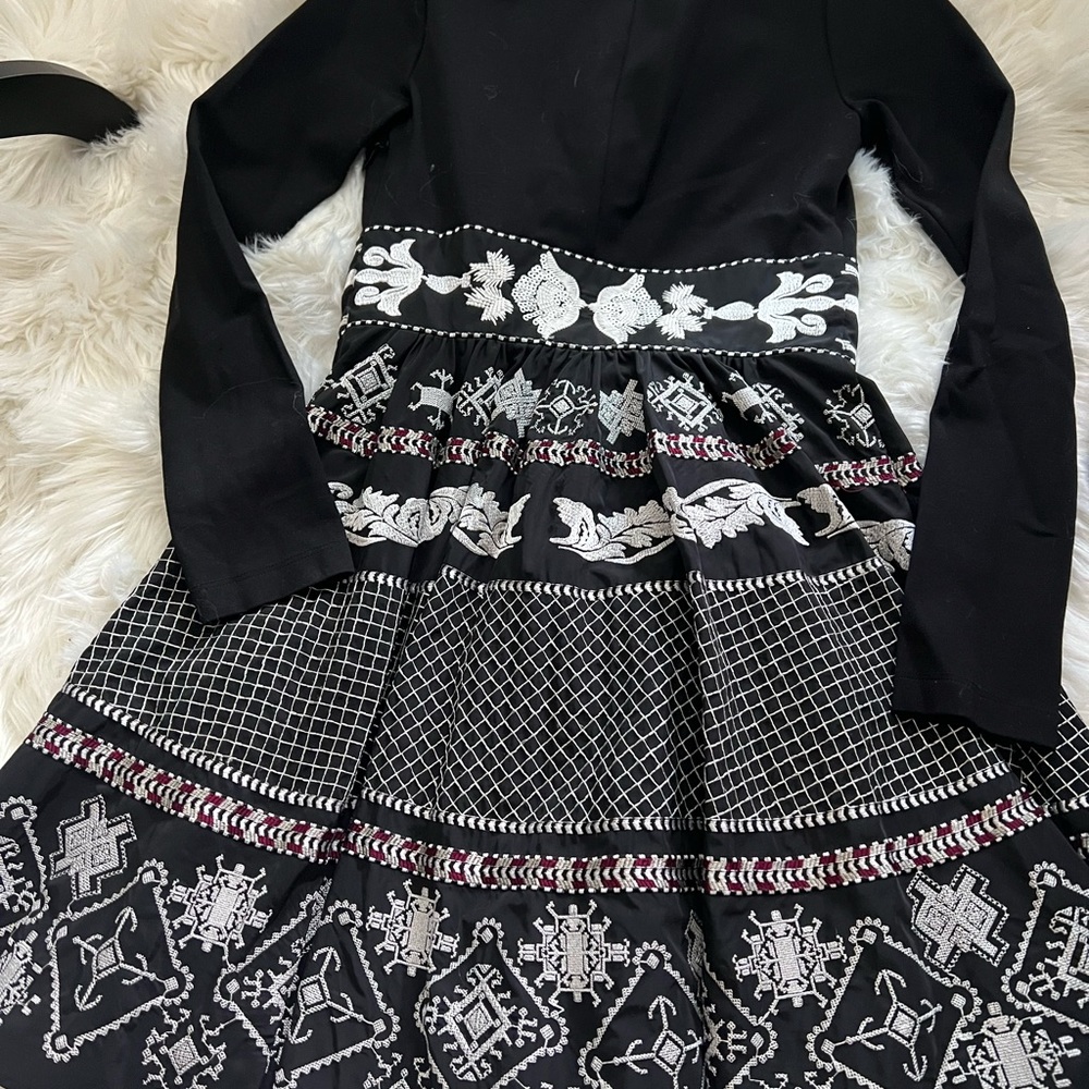 Bebe Dress - Picture 12 of 16